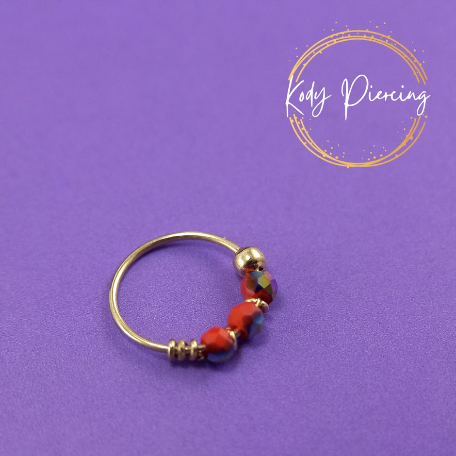 KODY PIERCING Anneau Or 9 carats orné de 3 Perles Porcelaine Bleue, Claire , Rouge ou Jaune Citron - Choisissez votre couleur préférée!