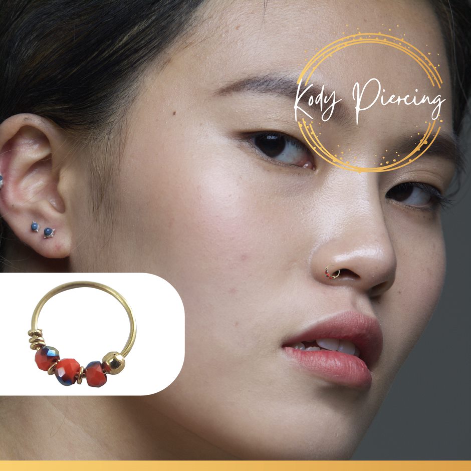 KODY PIERCING Anneau Or 9 carats orné de 3 Perles Porcelaine Bleue, Claire , Rouge ou Jaune Citron - Choisissez votre couleur préférée!