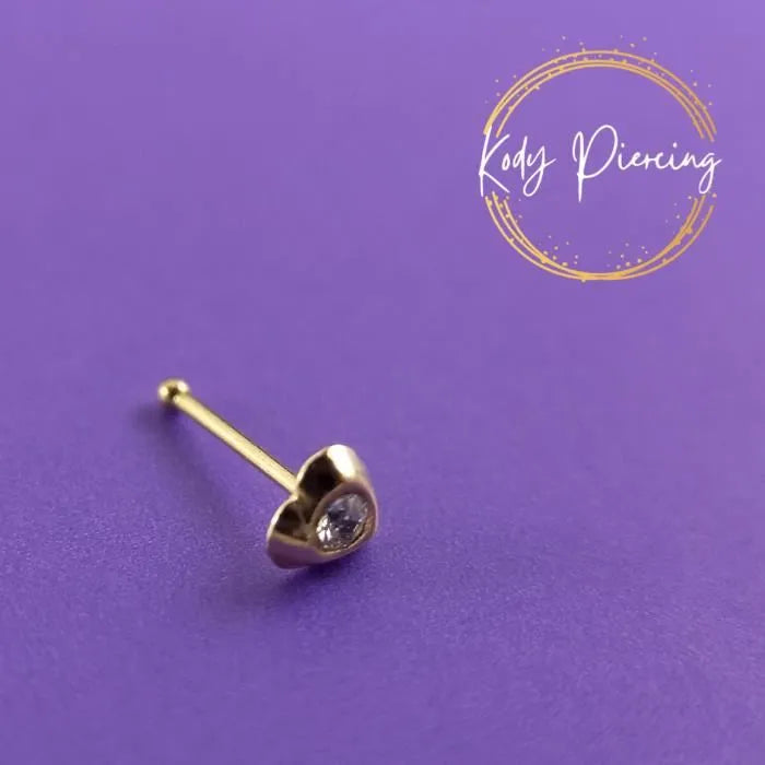 KODY PIERCING Labret Or 9 Carats en forme de Cœur avec Cristal Serti