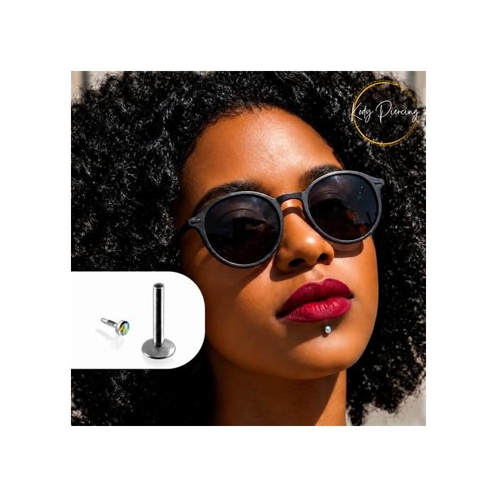 KODY PIERCING Piercing Labret Cristal Blanc Irisé Acier Tige 8 mm - Pureté Cristalline et Grâce Souveraine