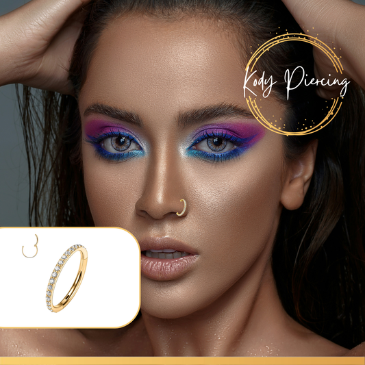 KODY PIERCING Anneau Clicker en Or Jaune 14 Carats incrustés de Cristaux Blancs