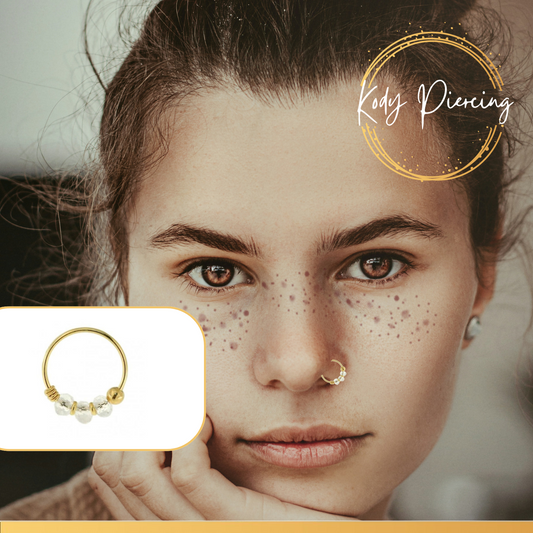 KODY PIERCING Anneau Or 9 carats orné de 3 Perles Porcelaine Bleue, Claire , Rouge ou Jaune Citron - Choisissez votre couleur préférée!