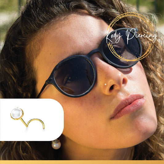 KODY PIERCING Tige Courbée OR 9 Carats Avec Perle Naturelle Sertie